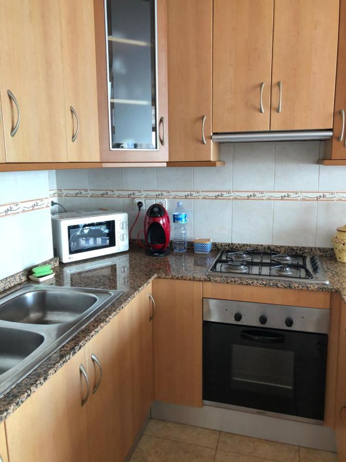 Apartamento en primera línea de mar Sant Carles de la Ràpita Exterior foto